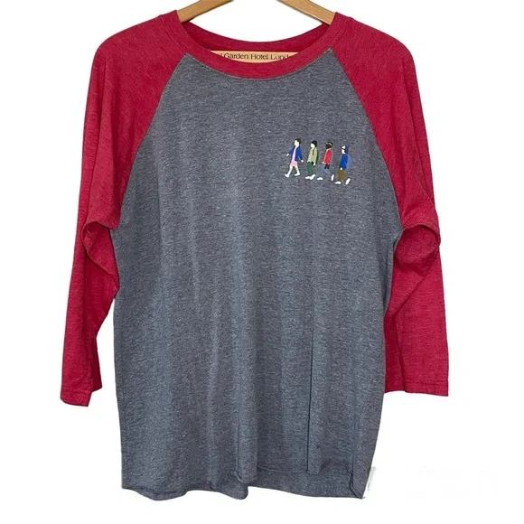 Stranger Things raglan baseball tee, Abbey Road themed graphic. Men’s large - Picture 1 of 5